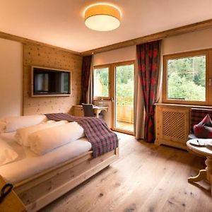Suite Tower